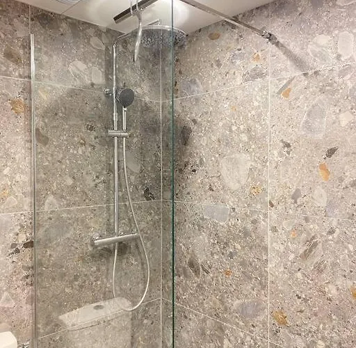 Clermont-fd Jaude 1 Апартаменты *